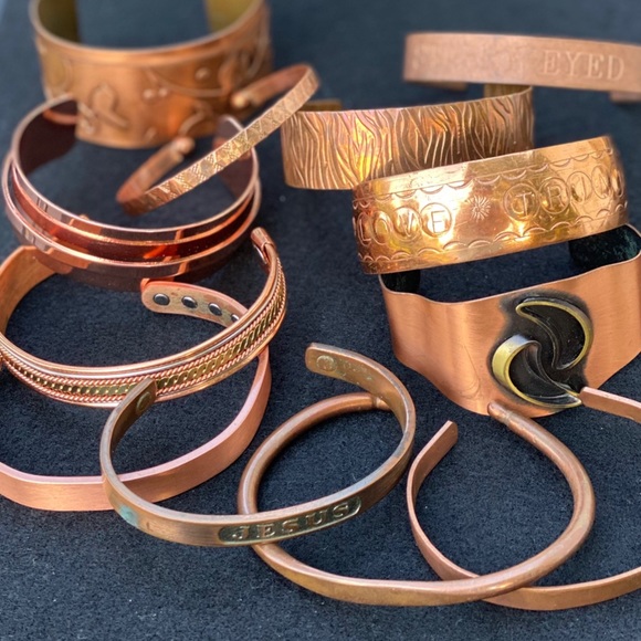 Bundle of 12 Copper Bracelets - Picture 11 of 13